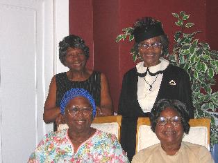Azalee, Pauline, Mother Davis and Goldie